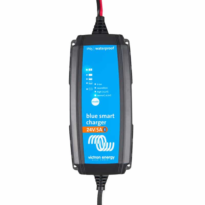 Chytrá nabíjačka batérií BlueSmart 24V/5A IP65+DC konektor